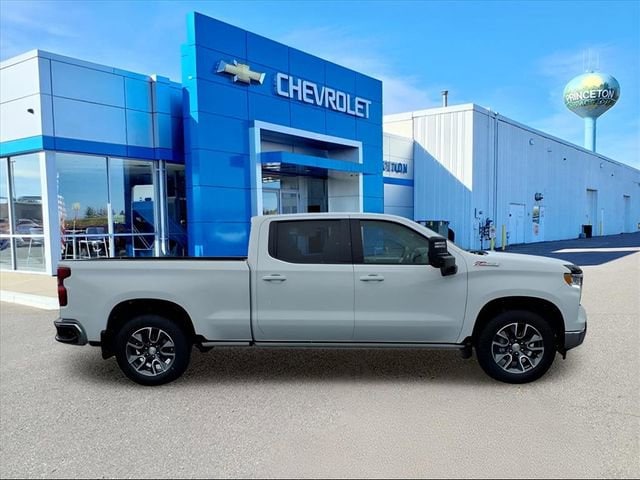 Used 2024 Chevrolet Silverado 1500 LT with VIN 1GCUDDED0RZ113447 for sale in Princeton, Minnesota
