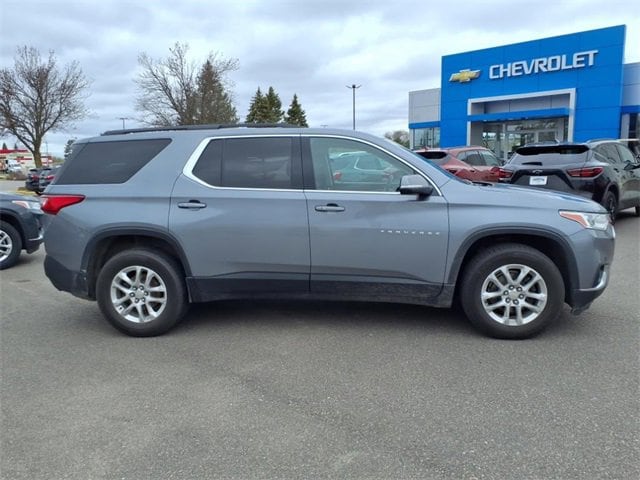 Used 2021 Chevrolet Traverse 3LT with VIN 1GNEVHKW7MJ119176 for sale in Princeton, MN