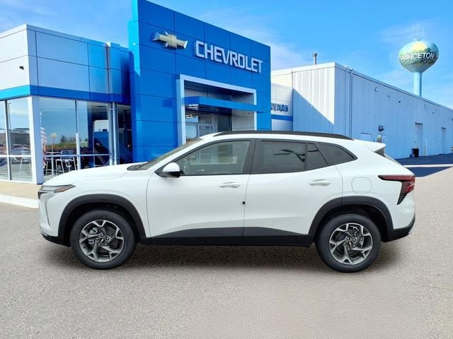 2026 Chevrolet Trax LT - Photo 7