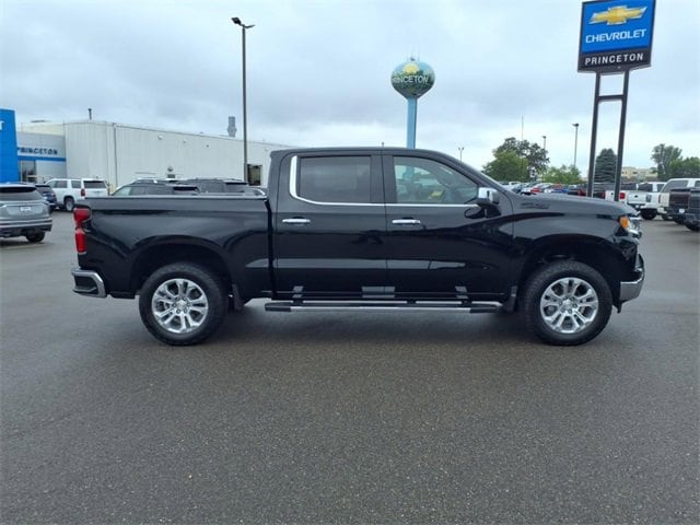 Used 2024 Chevrolet Silverado 1500 LTZ with VIN 1GCUDGEL2RZ148838 for sale in Princeton, Minnesota
