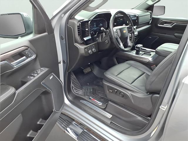 2024 Chevrolet Silverado 1500 LTZ - Photo 10