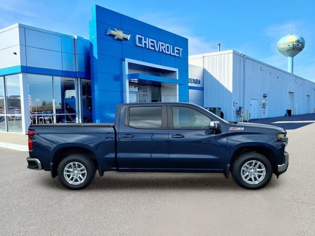 Used 2020 Chevrolet Silverado 1500 LT with VIN 1GCUYDED4LZ120350 for sale in Princeton, Minnesota