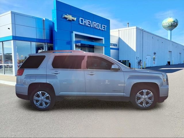 Used 2017 GMC Terrain SLE-2 with VIN 2GKFLTEK8H6165119 for sale in Princeton, Minnesota