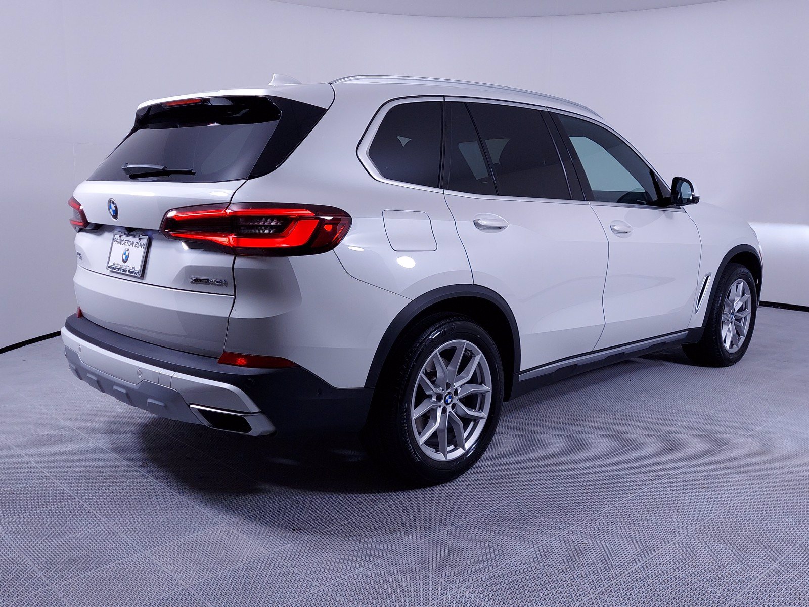 2021 Bmw X5 xDrive40i photo 2