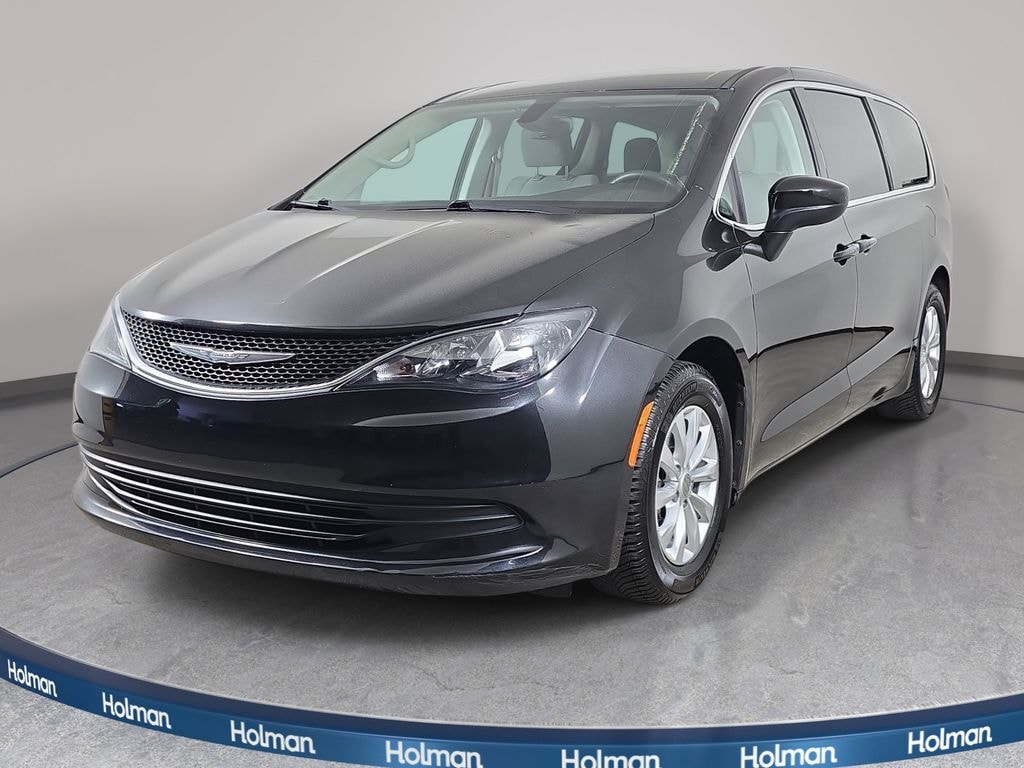 Used 2017 Chrysler Pacifica Touring Van