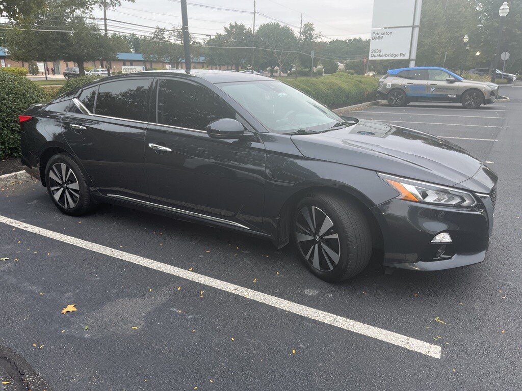 2019 Nissan Altima 2.5 SL photo 2