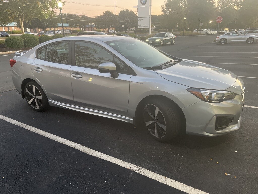 2019 Subaru Impreza 2.0i Sport photo 2
