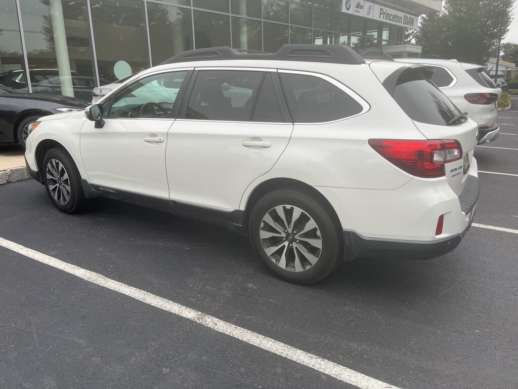 2017 Subaru Outback 2.5i photo 3