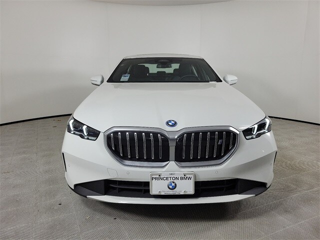 2024 Bmw i5 eDrive40 photo 2