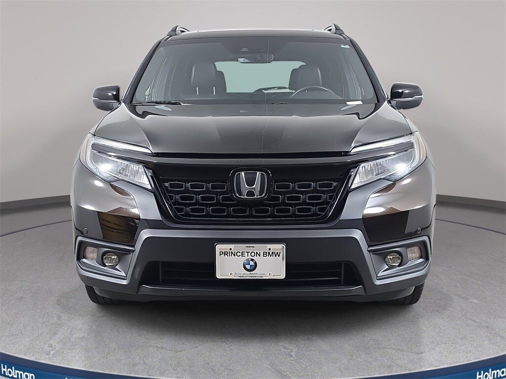 2019 Honda Passport Touring photo 2