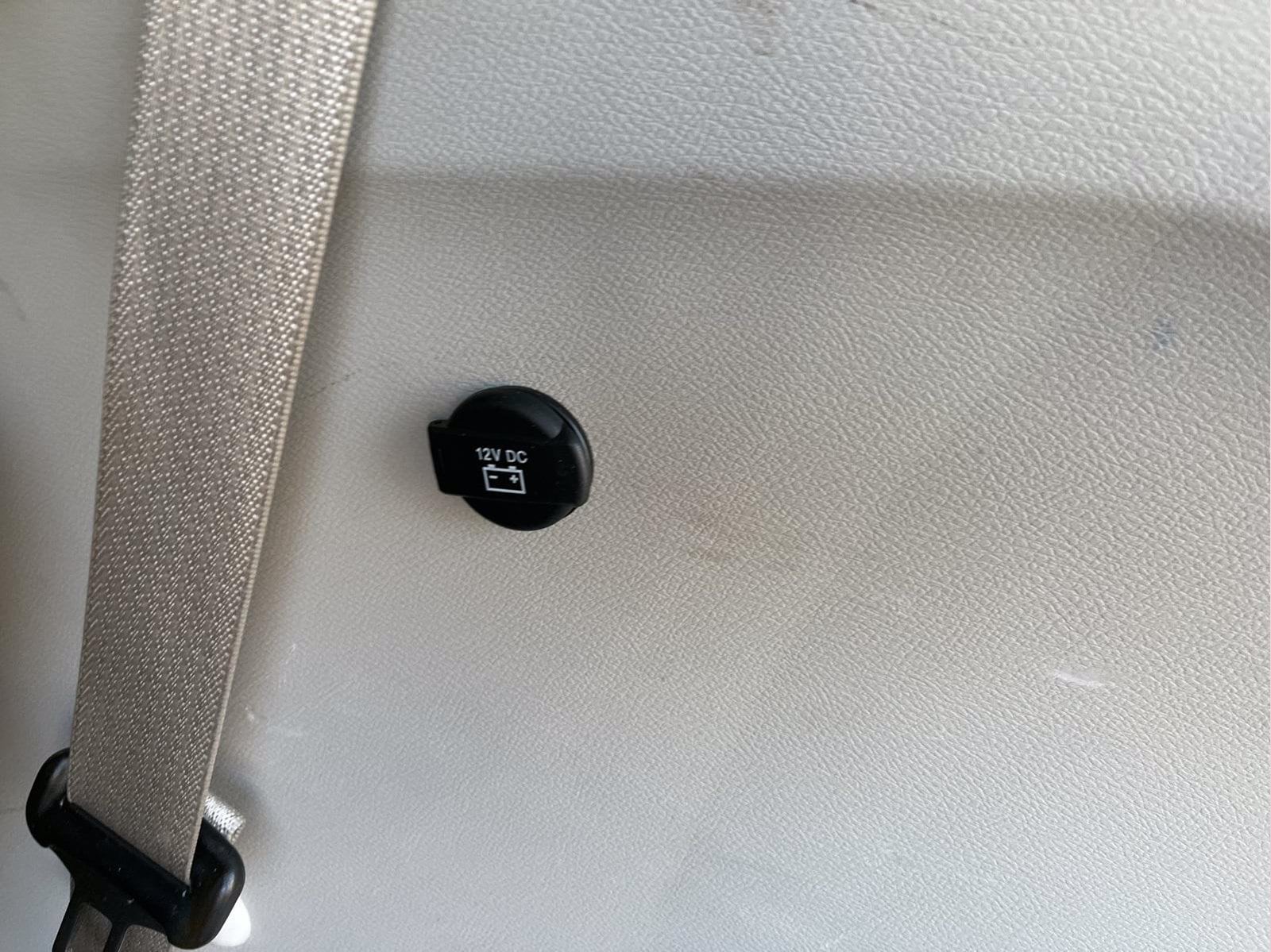 2023 Chrysler Voyager LX - Photo 36