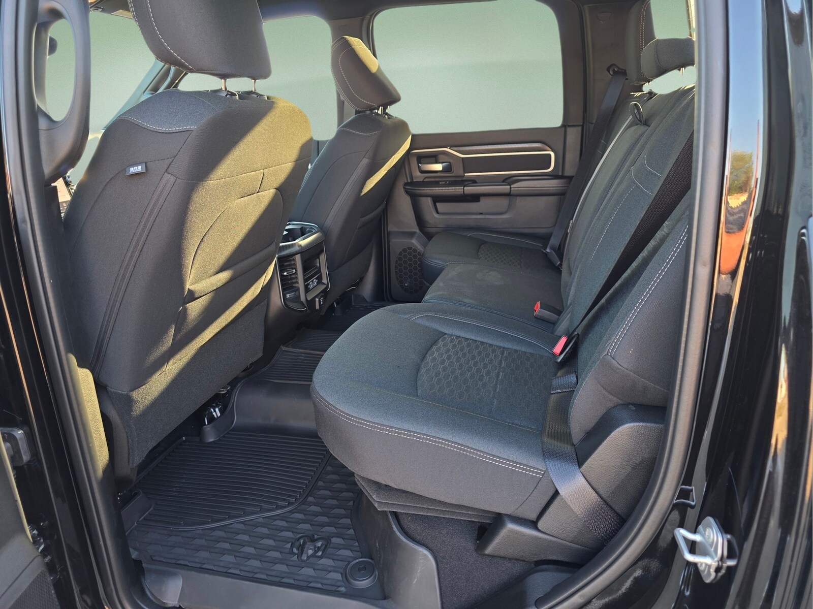 2026 RAM 2500 Big Horn - Photo 17