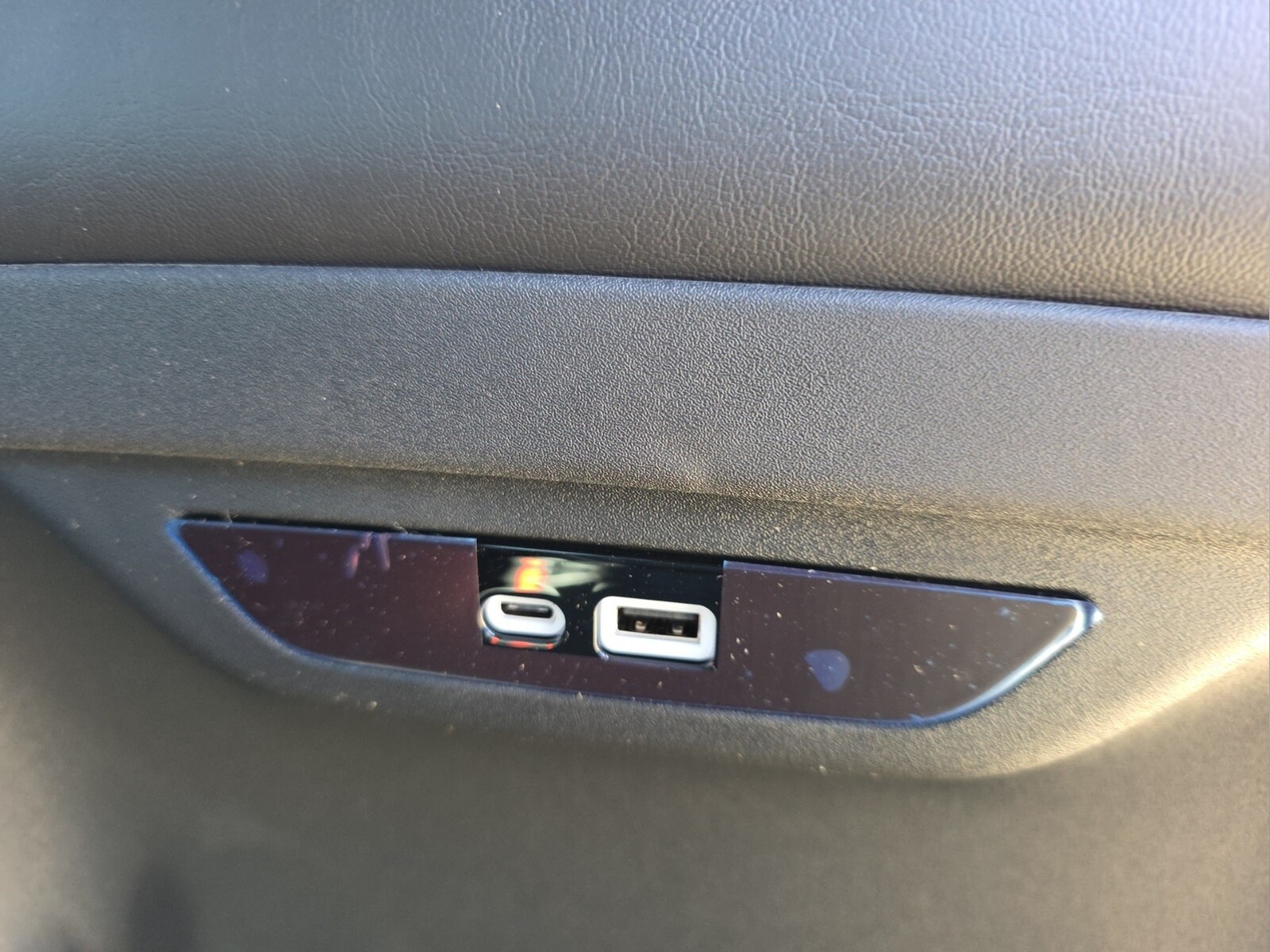 2026 Chrysler Pacifica Limited - Photo 19