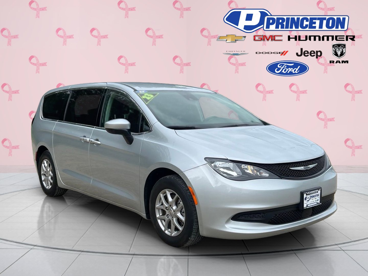 2023 Chrysler Voyager
