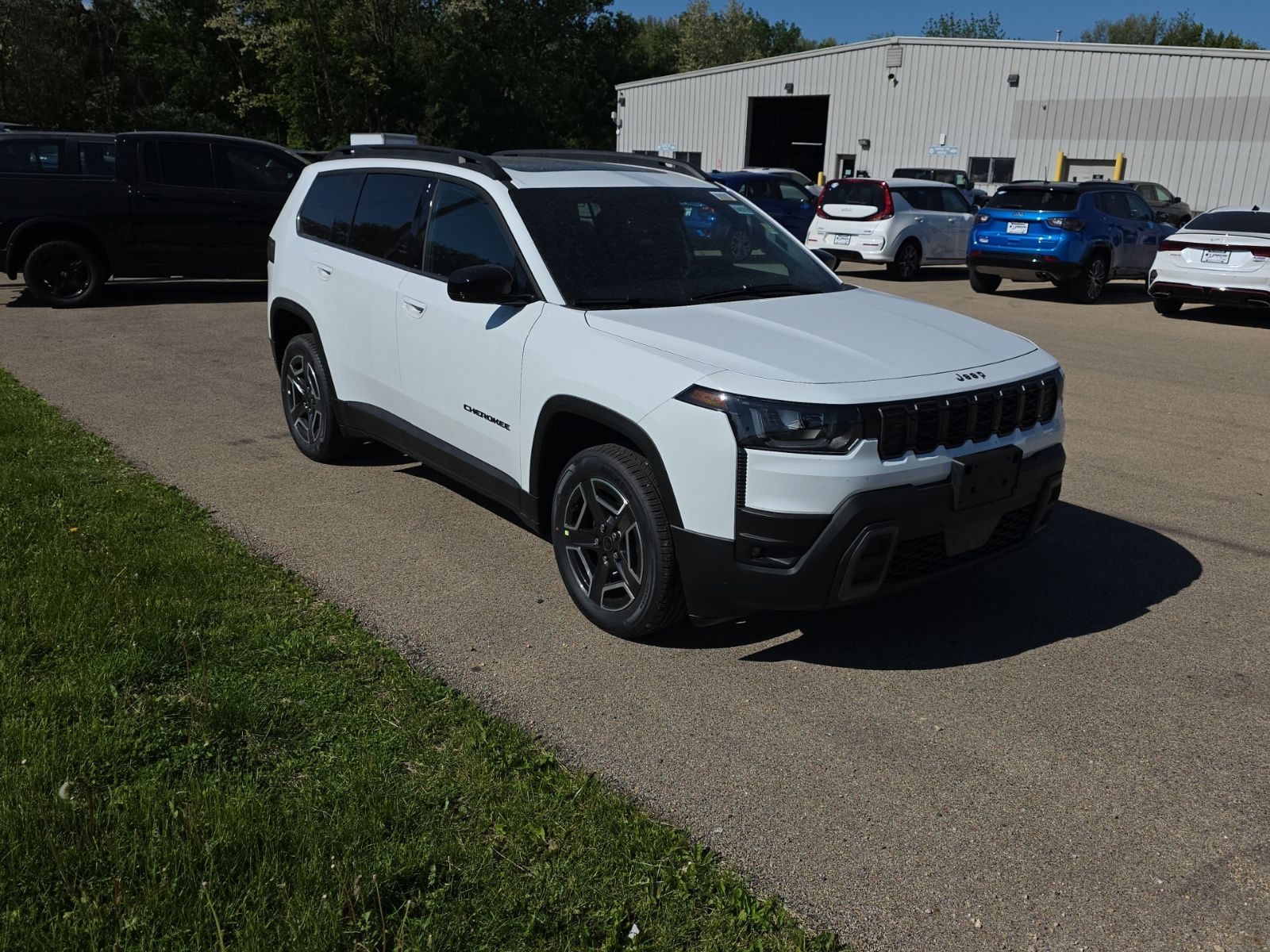 2026 Jeep Cherokee Sport Utility 