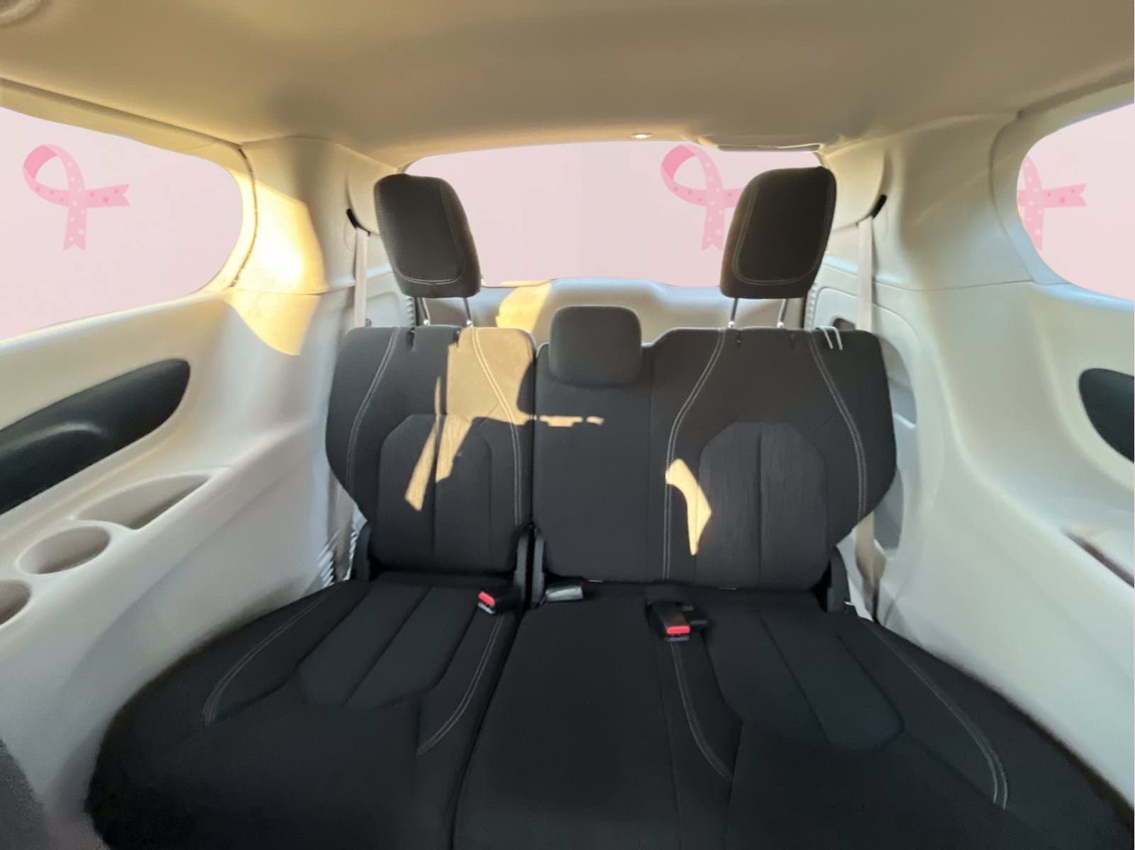 2023 Chrysler Voyager LX - Photo 27