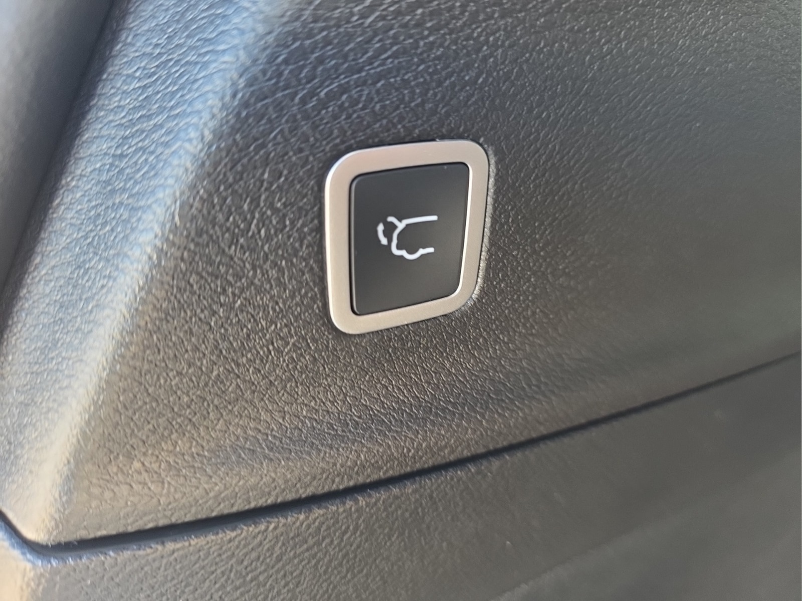 2026 Chrysler Pacifica Limited - Photo 15