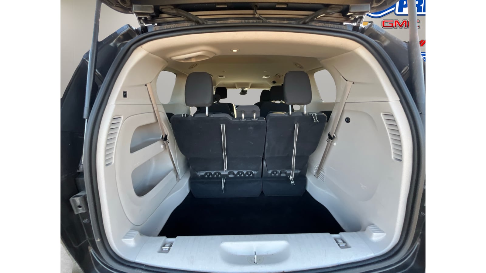 2023 Chrysler Voyager LX - Photo 35