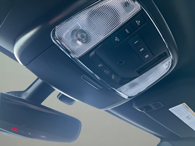 2020 Jeep Grand Cherokee Altitude - Photo 23