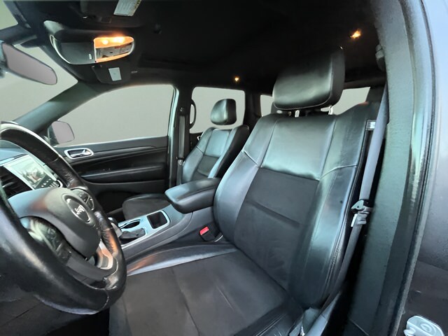 2020 Jeep Grand Cherokee Altitude - Photo 11