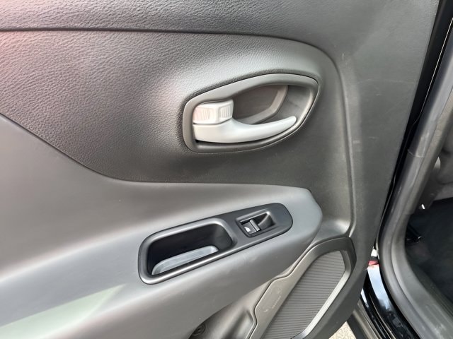 2023 Jeep Renegade Upland - Photo 25