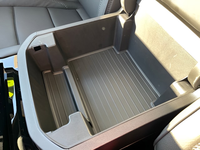 2026 GMC Yukon Denali - Photo 22