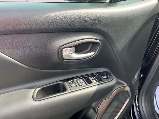 2023 Jeep Renegade Upland - Photo 10