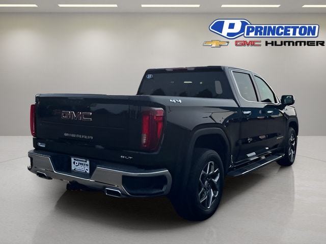 2026 GMC Sierra 1500 SLT - Photo 7