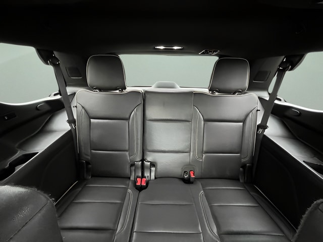 2023 GMC Yukon SLT - Photo 31
