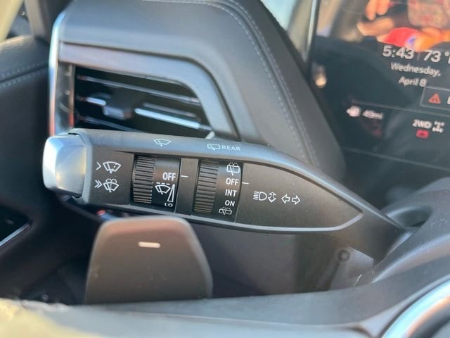 2026 GMC Yukon Denali - Photo 16