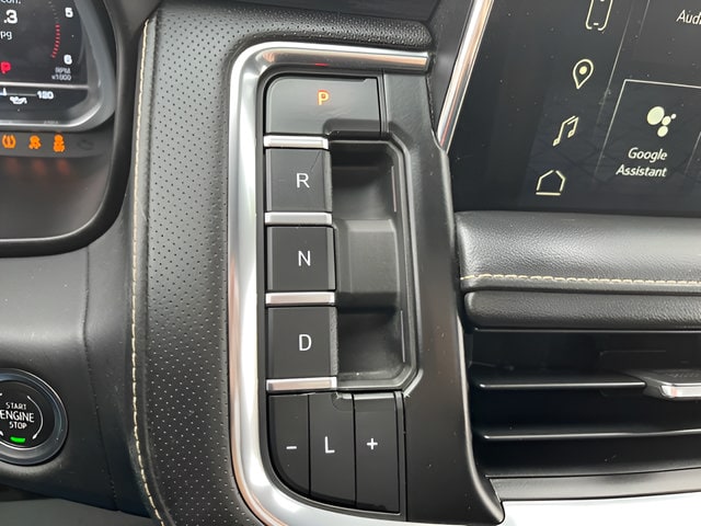 2023 GMC Yukon SLT - Photo 18