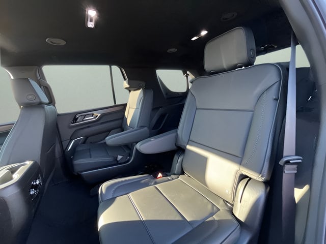2026 GMC Yukon Denali - Photo 28