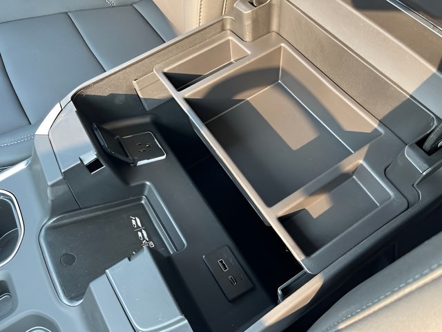2026 GMC Sierra 1500 SLT - Photo 20