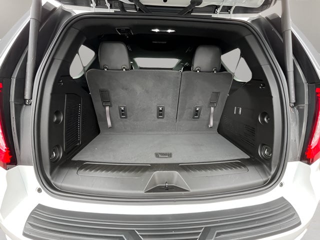 2023 GMC Yukon SLT - Photo 42