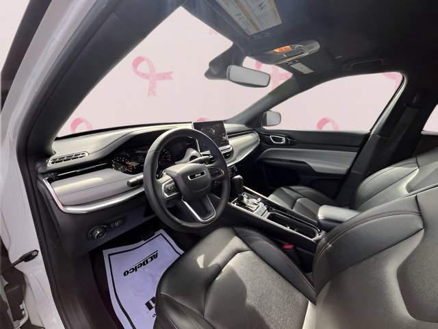 2024 Jeep Compass Limited - Photo 13