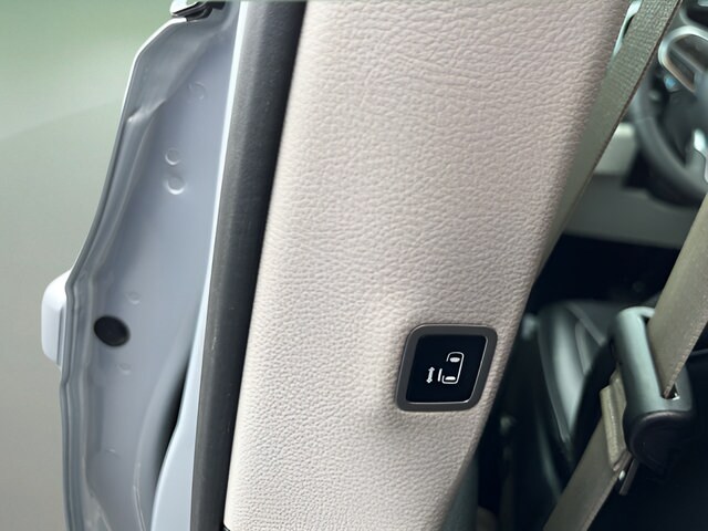 2024 Chrysler Pacifica Touring L - Photo 33