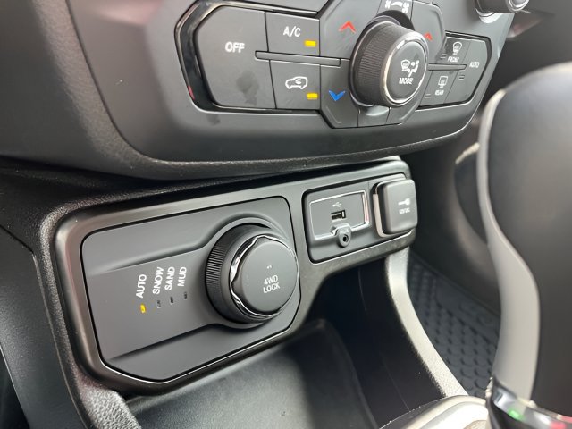 2023 Jeep Renegade Upland - Photo 20
