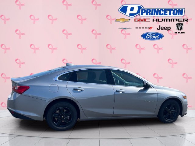 2024 Chevrolet Malibu 1LT - Photo 8