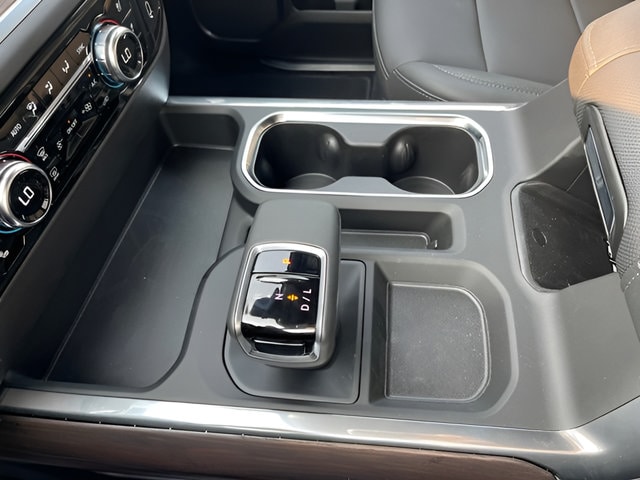 2026 GMC Sierra 1500 SLT - Photo 19