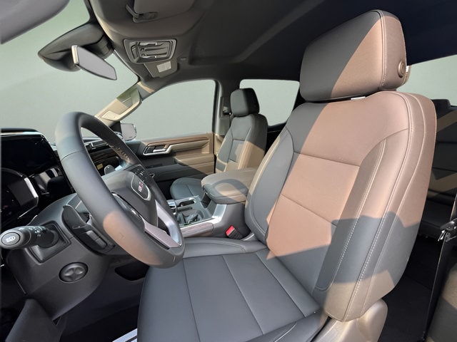 2026 GMC Sierra 1500 SLT - Photo 12