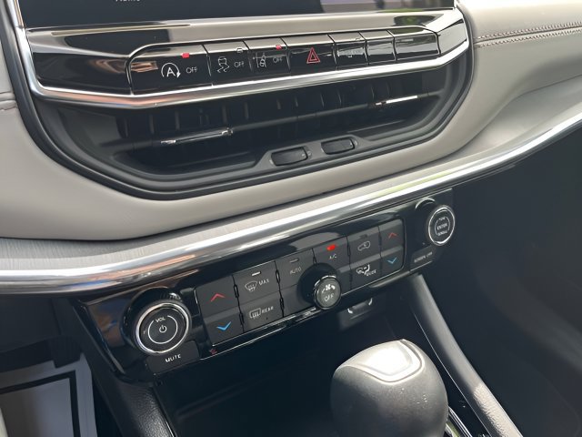 2024 Jeep Compass Limited - Photo 19