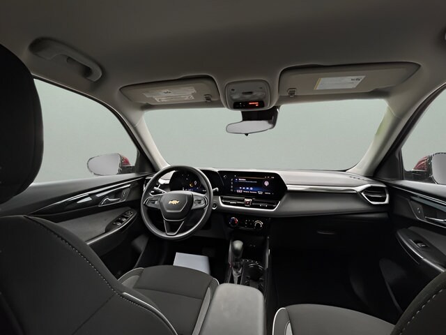 2025 Chevrolet Trailblazer LT - Photo 28