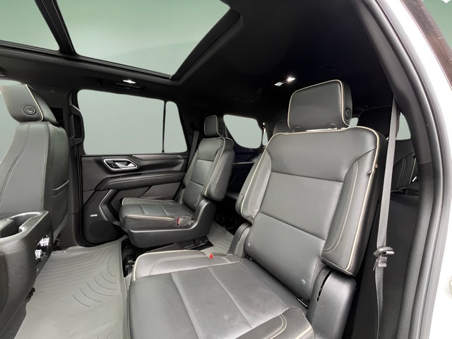 2023 GMC Yukon SLT - Photo 30