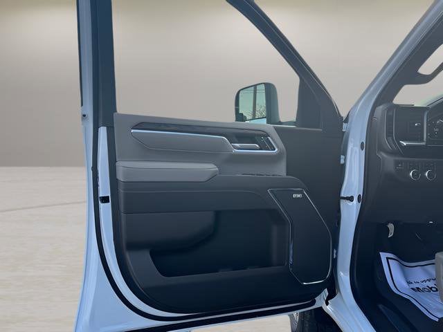 2026 GMC Sierra 2500HD SLT - Photo 9