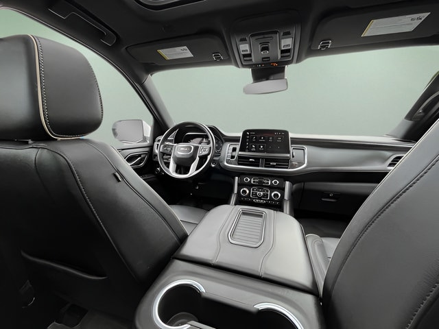 2023 GMC Yukon SLT - Photo 35