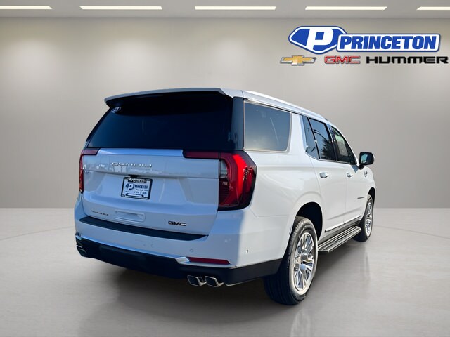 2026 GMC Yukon Denali - Photo 7
