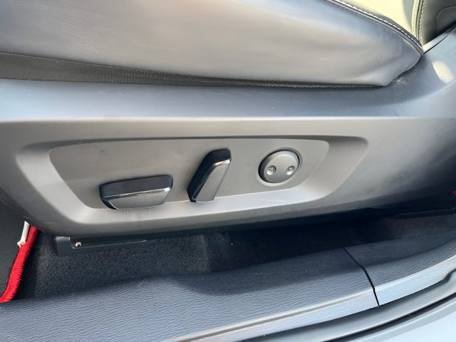 2024 Mitsubishi Outlander Plug-in Hybrid SE - Photo 11
