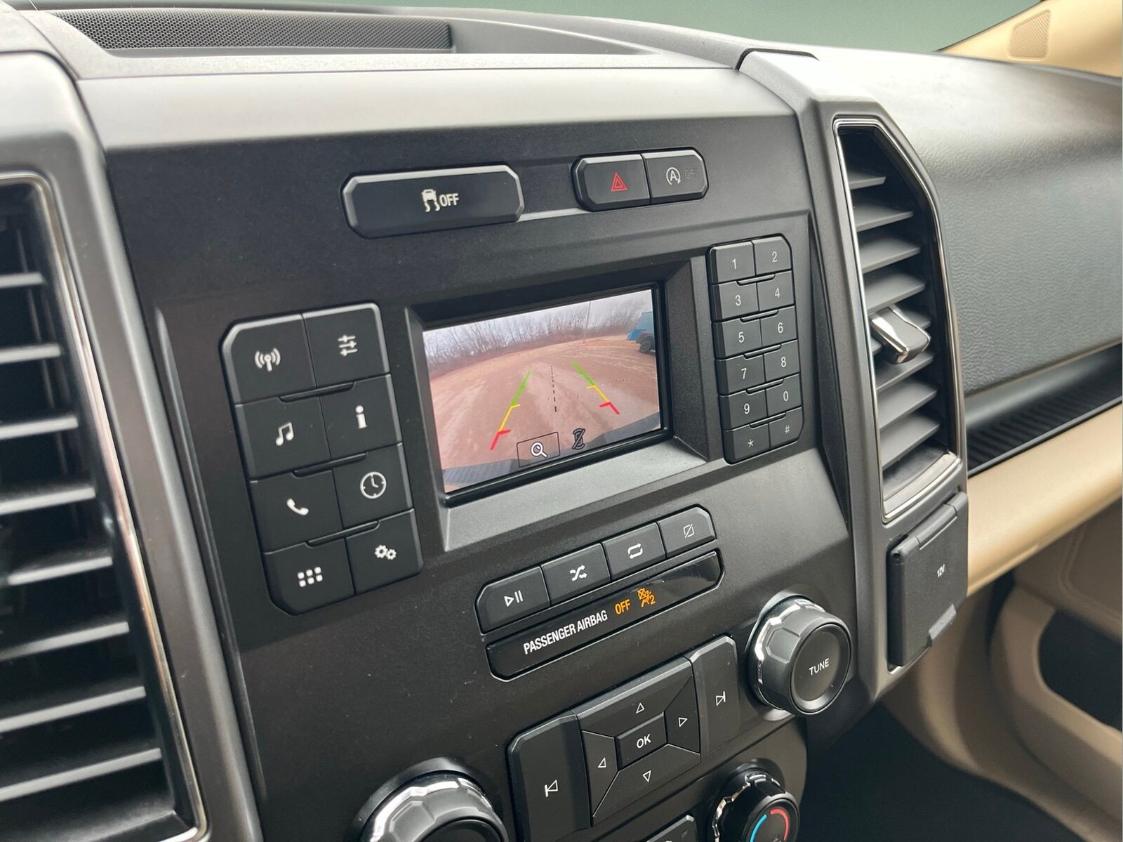 2018 Ford F-150 XLT - Photo 19