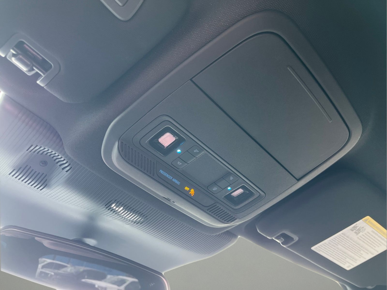 2026 Ford Explorer ST-Line - Photo 23
