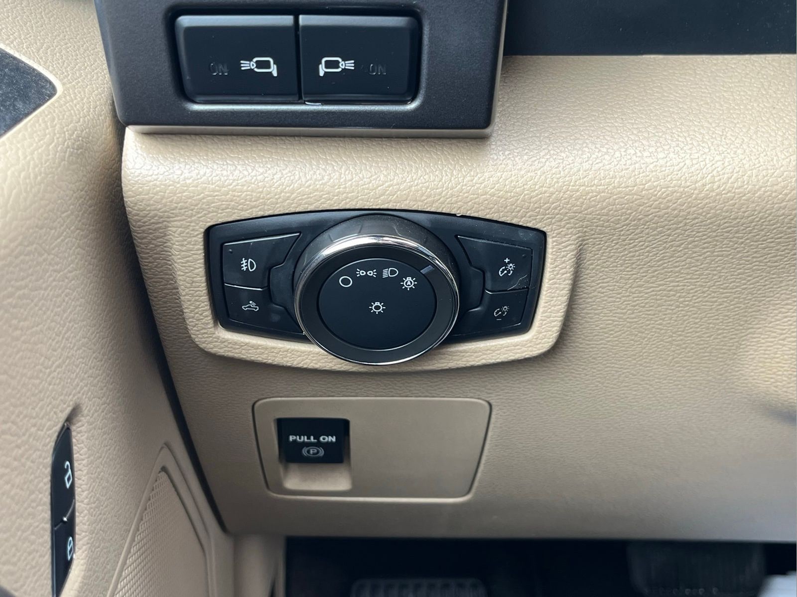 2018 Ford F-150 XLT - Photo 15